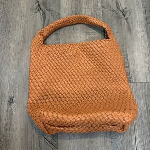 Brown Woven Shoulder Bag Tote Large Purse Magnetic Closure